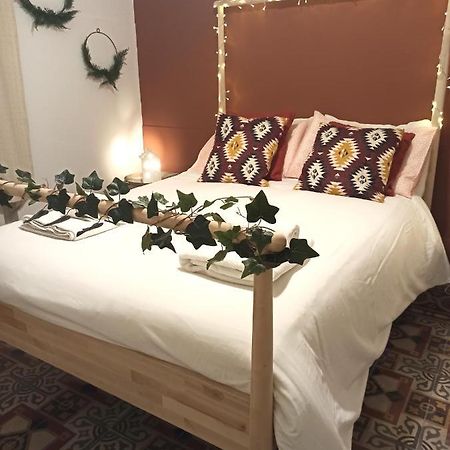 Casa Nella Pietra Viva Apartment Bari Luaran gambar