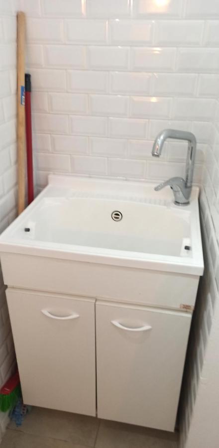 Casa Nella Pietra Viva Apartment Bari Luaran gambar